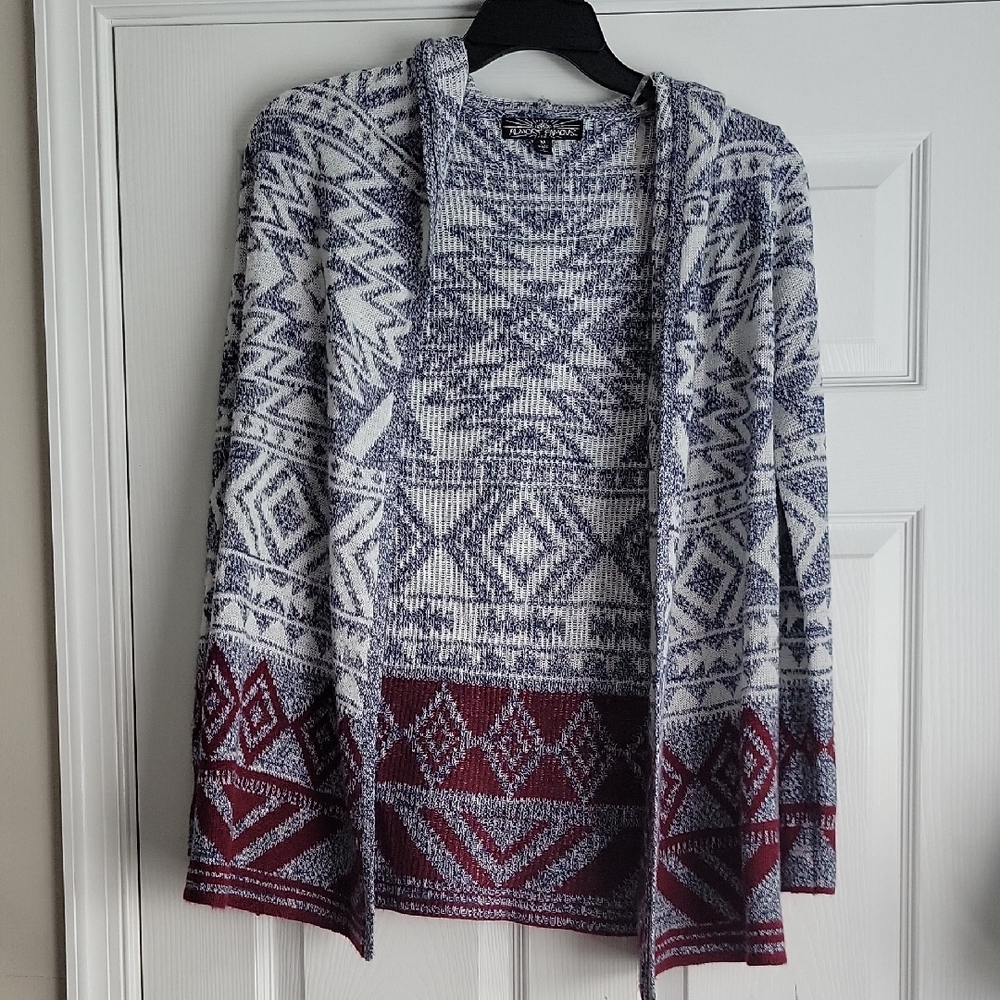 Aztec-Inspired Hooded Cardigan - Burgundy and Navy